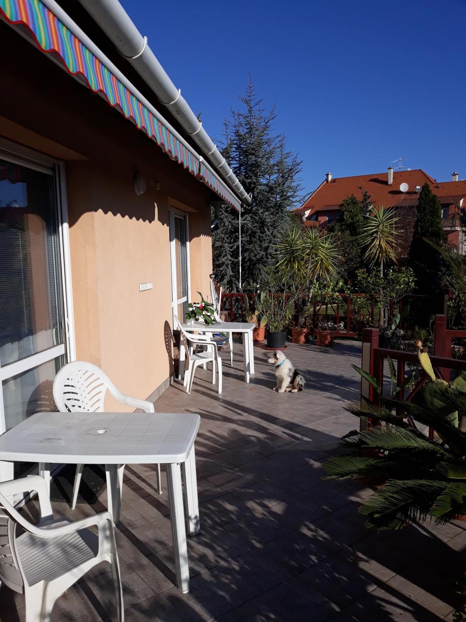 Kenezy Lux Apartman Vendeghaz Hajduszoboszlo Exterior photo